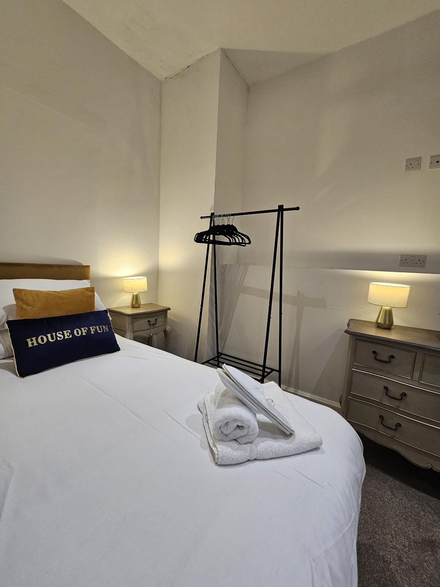 Customs House Bed & Breakfast Liverpool Oda fotoğraf