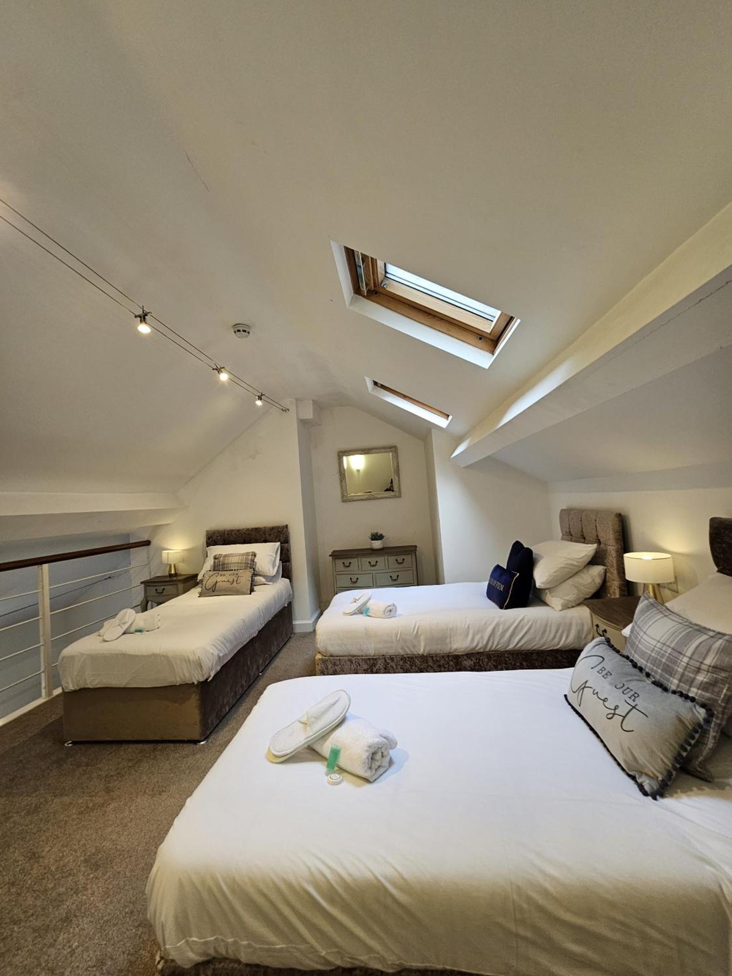 Customs House Bed & Breakfast Liverpool Oda fotoğraf